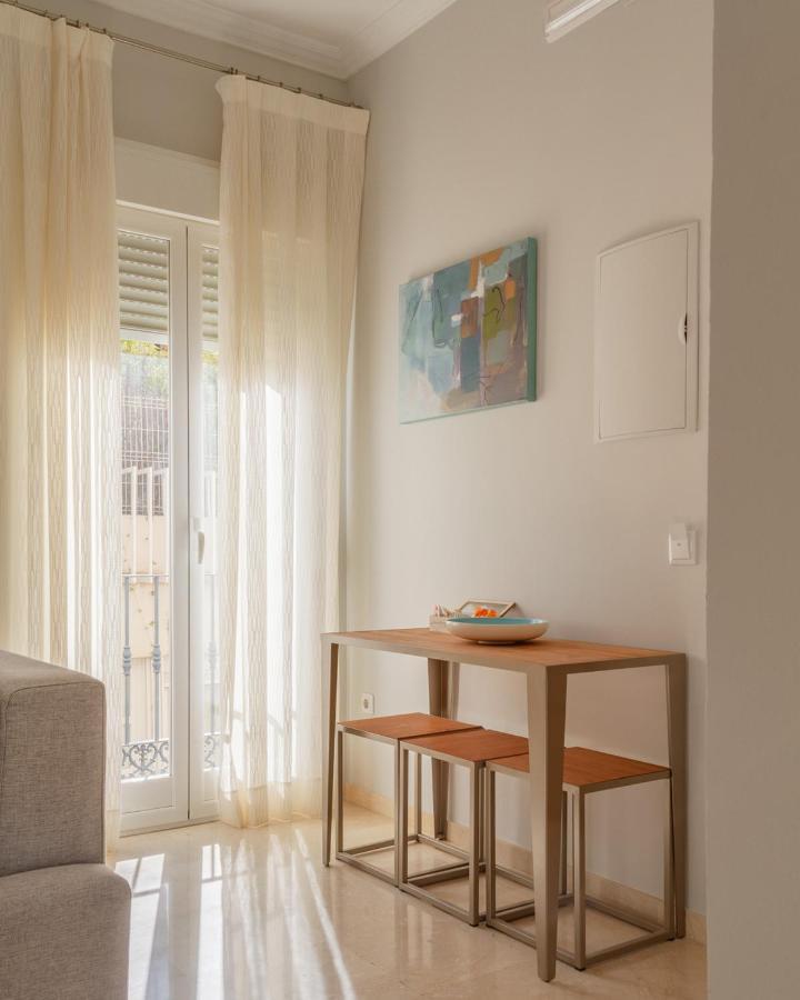 Centriko Francos Apartman Sevilla Kültér fotó